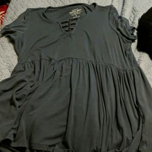 Moving SALE! 🔥 Torrid super soft blouse